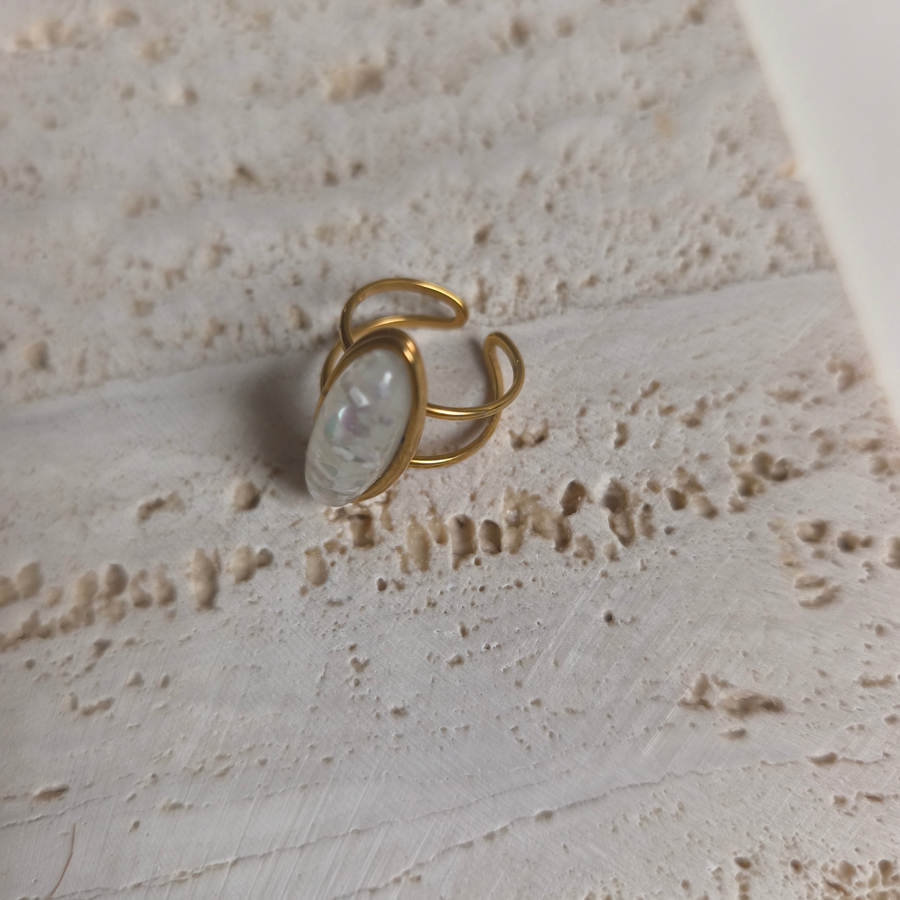 Bague SILENE blanche