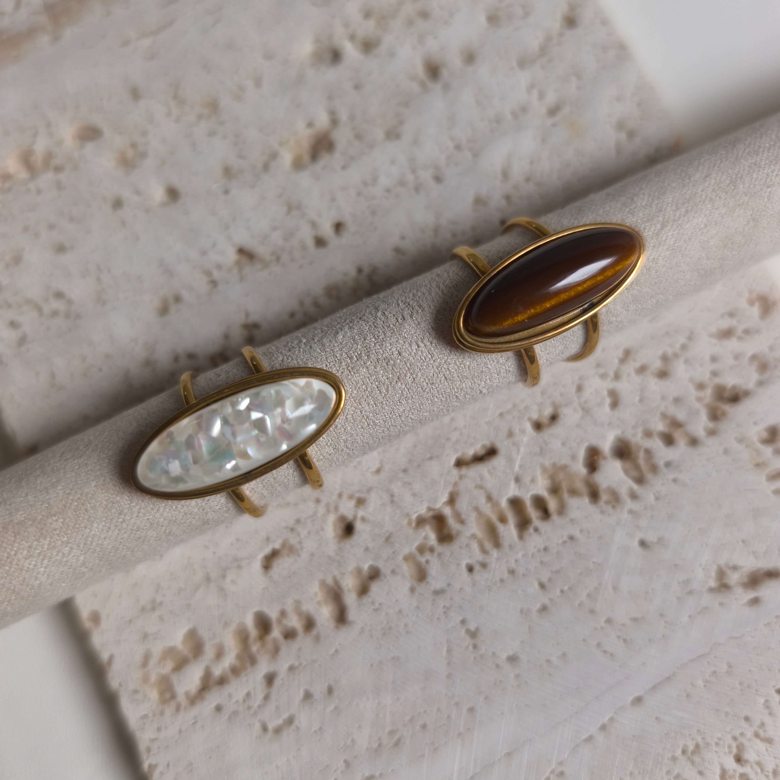 Bague SILENE blanche