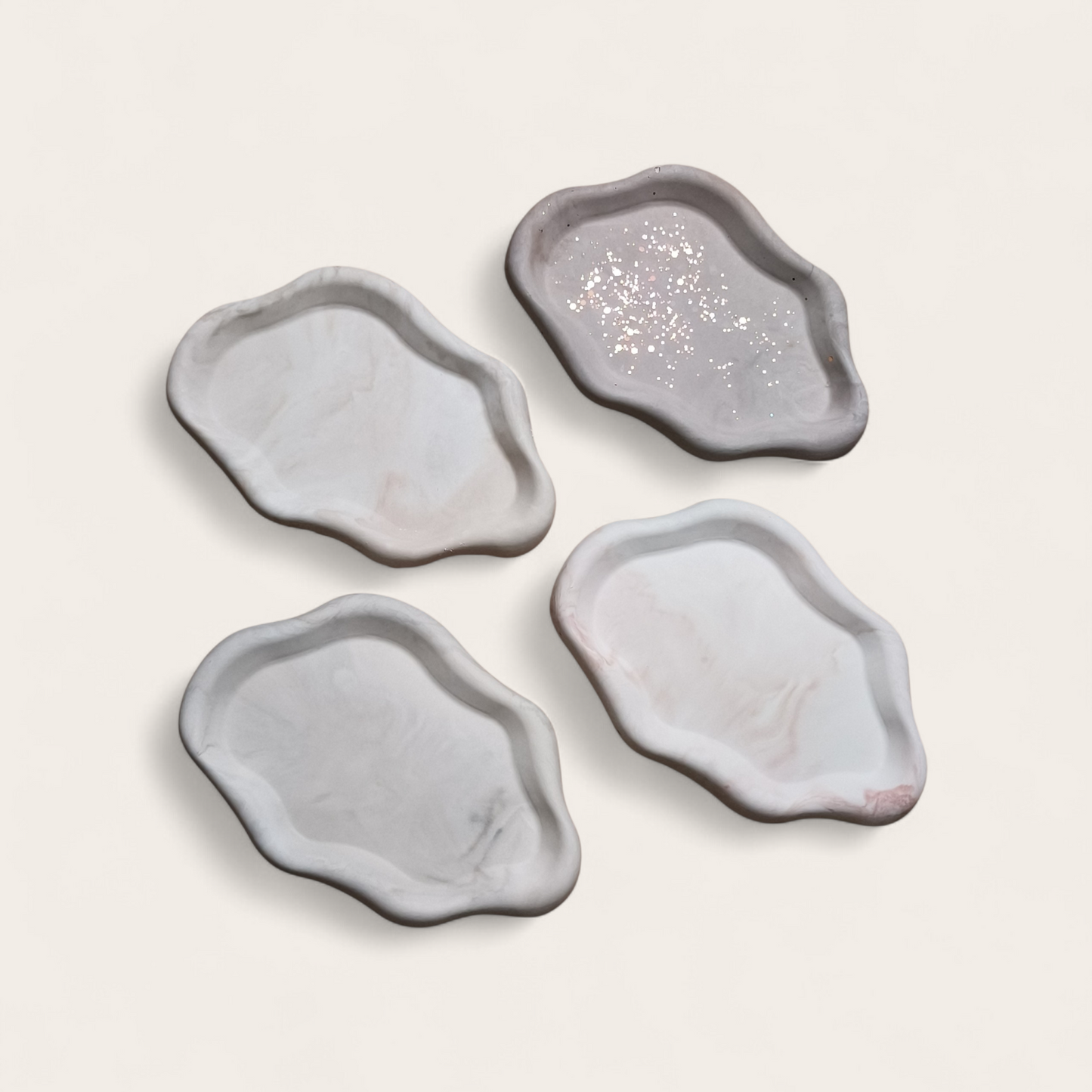 Plateau bijoux en Jesmonite – Home by maletim